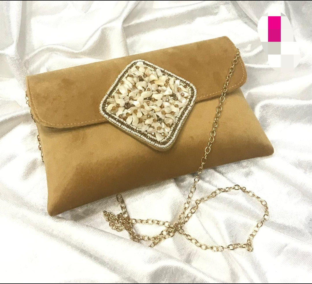 Beautiful clutch 😍😍🥰