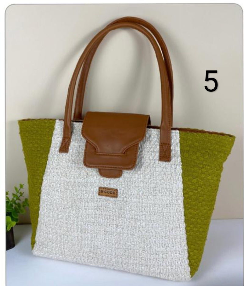 😍BasketWeave Tote bag